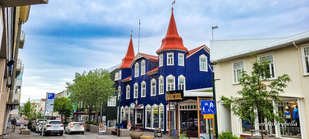 Einkaufstraße Hafnarstræti in Akureyri