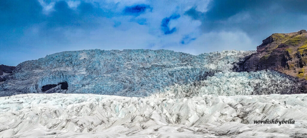 Sicht auf den Gletscher Falljokull