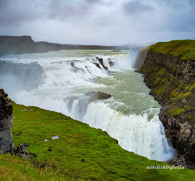 Wasserfall Gullfoss, der sich im Süden von Island befindet